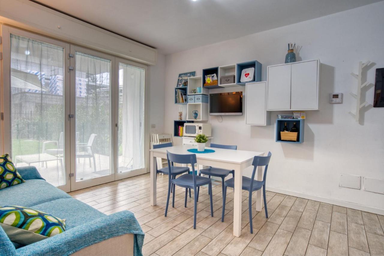 Caseospitali - Casa Azzurra, Incantevole Bilocale Con Giardino Cernusco Sul Naviglio Eksteriør bilde
